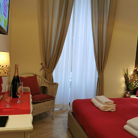 109 Suites Roma Стая снимка